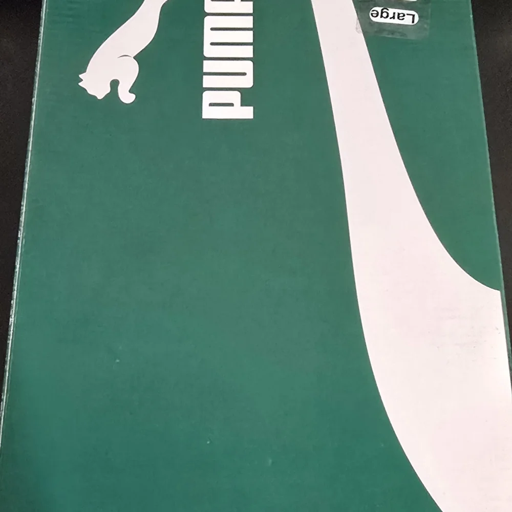 Black and green with bow womens puma shoes size 9.5 - Picture 6 of 7